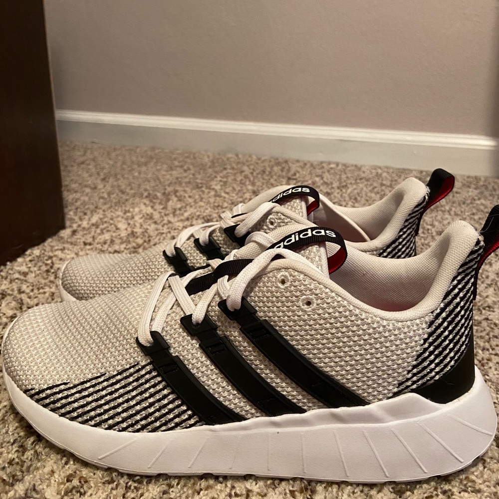 Adidas Cloudfoam shoes